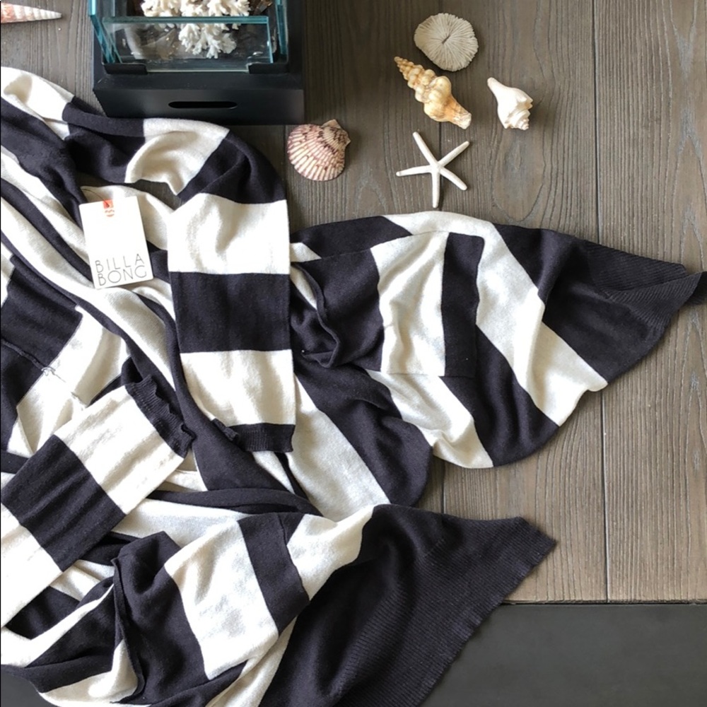 🌴💛BILLABONG- CARDIGAN SWEATER💛🌴 - Picture 4 of 7